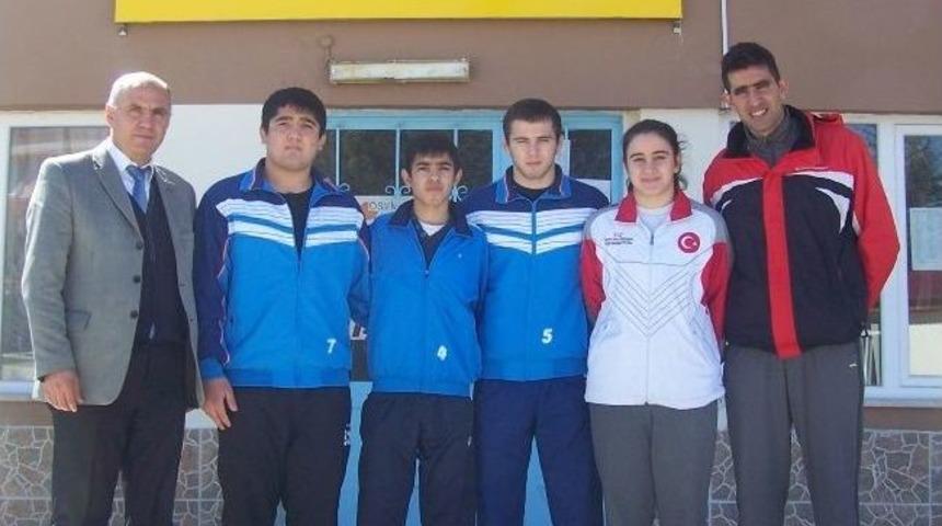 G&uuml;reş&ccedil;iler Hazırlık Kampına Gitti