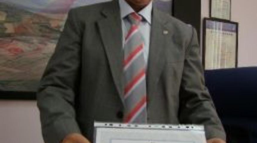 Korkuteli Tapu M&uuml;d&uuml;rl&uuml;ğ&uuml;ne Başarı &Ouml;d&uuml;l&uuml;