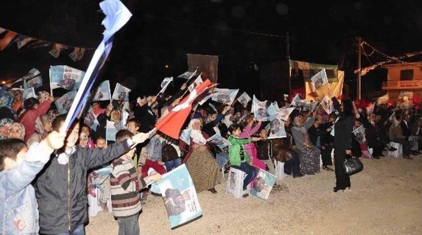 Bakan &Ccedil;avuşoğlu Ve Ak Parti Adayı Barut K&ouml;y Ziyaretinde