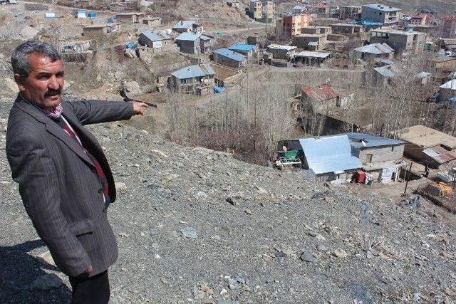 Hakkari’de Heyelan Korkusu 1