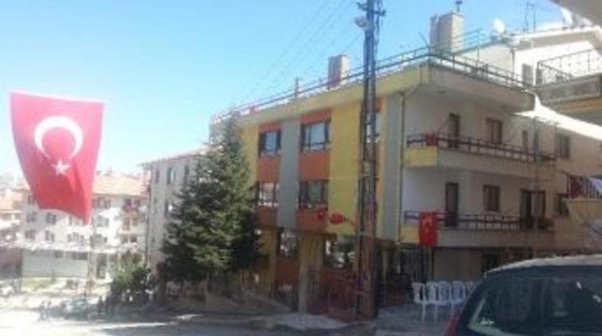 Niğde&rsquo;deki Saldırıda &Ouml;len Kamyon Şof&ouml;r&uuml;n&uuml;n Evinde Yas