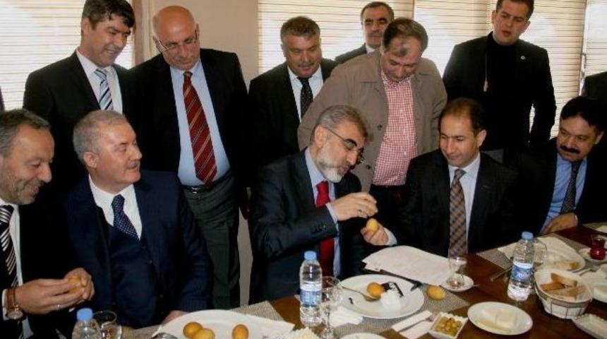 Bakan Yıldız Iğdır&rsquo;da