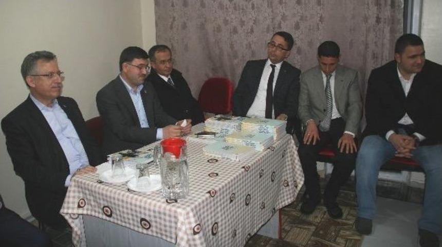 Ak Parti Yozgat Belediye Başkan Adayı Kazım Arslan &Uuml;niversite &Ouml;ğrencilerle Biraraya Geldi