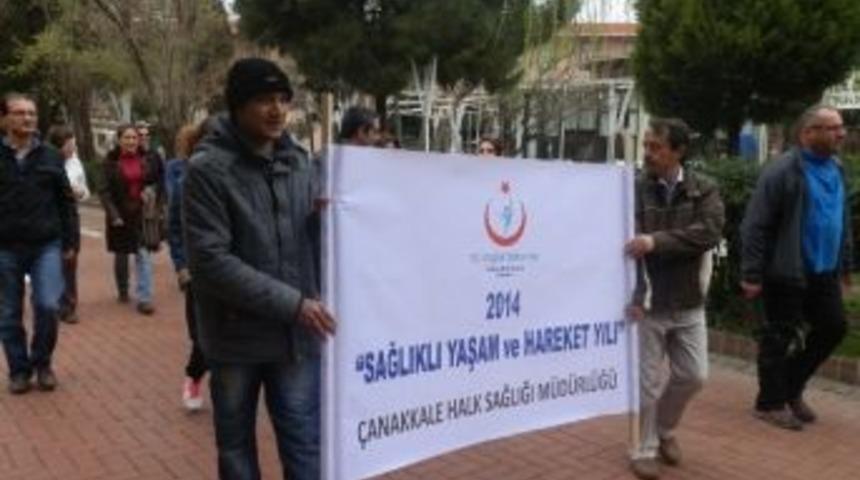 Sağlık &Ccedil;alışanları Şehitler İ&ccedil;in Y&uuml;r&uuml;yecek