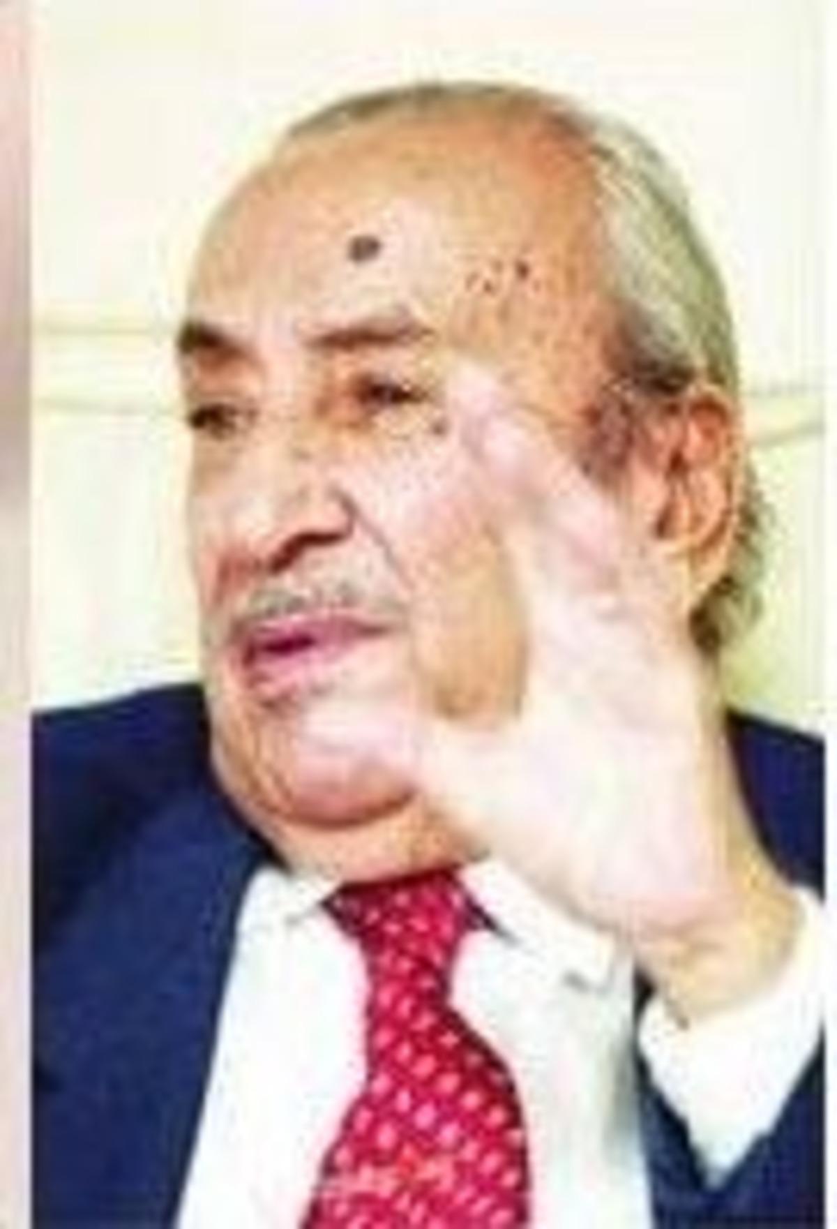 Eski Senat&ouml;r Mehmet Erdem 92 Yaşında Hayata Kaybetti