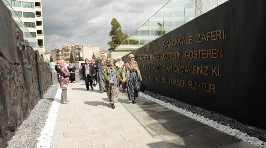 İl&ccedil;elerden Gelen Kadınlar Manisa&rsquo;ya Hayran Kaldı