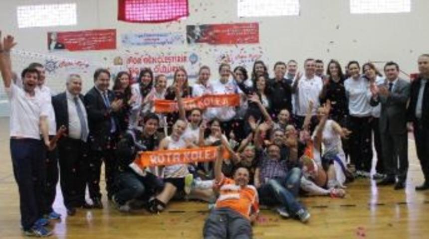 Rota Koleji Rotasını 1.lig'e &Ccedil;evirdi