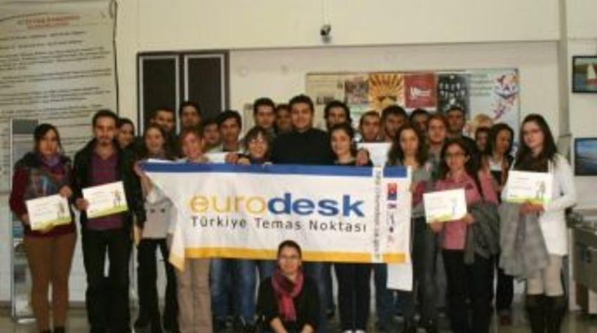 Gen&ccedil;lik Merkezi Avrupa&rsquo;nın Kapılarını A&ccedil;ıyor