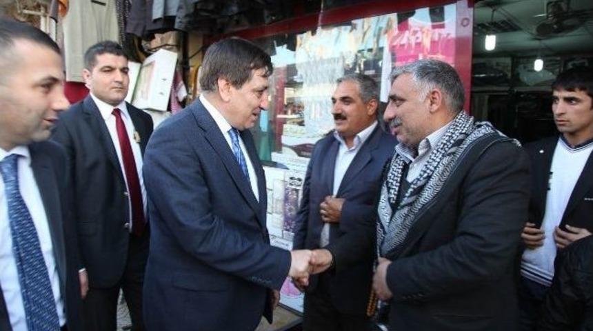 Vali K&uuml;&ccedil;&uuml;k&rsquo;&uuml;n Viranşehir Temasları