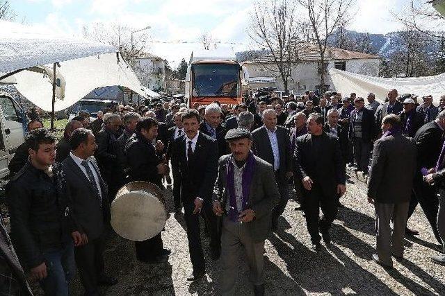 Yılmaz: “sizin Sevginiz Bizlere Güç Veriyor”