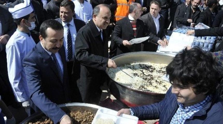 Sel&ccedil;uk&rsquo;ta Nevruz Coşkusu