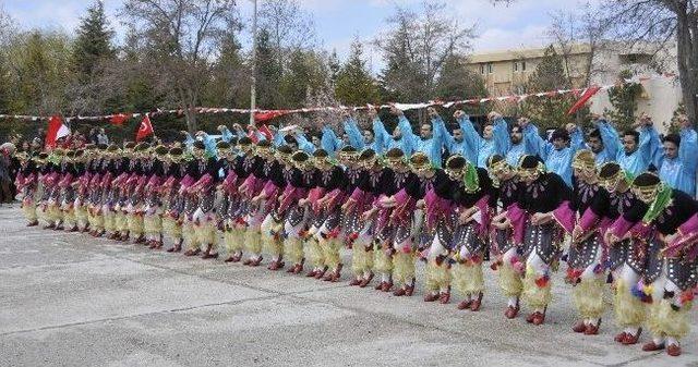 Selçuk’ta Nevruz Coşkusu