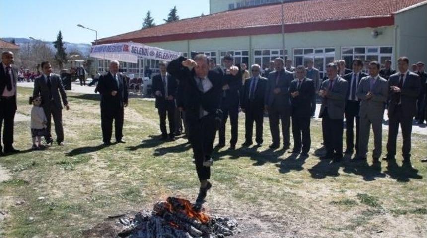 Selendi Nevruz'u Coşkuyla Kutladı