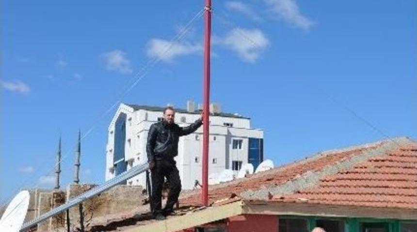 Sorgunlu İki Girişimci Kendi Elektriğini &Uuml;retiyor