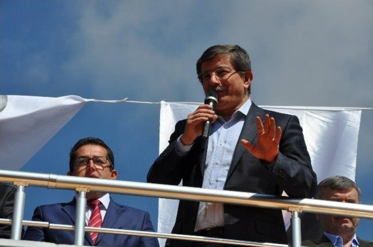 Bakan Davutoğlu&rsquo;nun Konya&rsquo;daki Se&ccedil;im &Ccedil;alışmaları