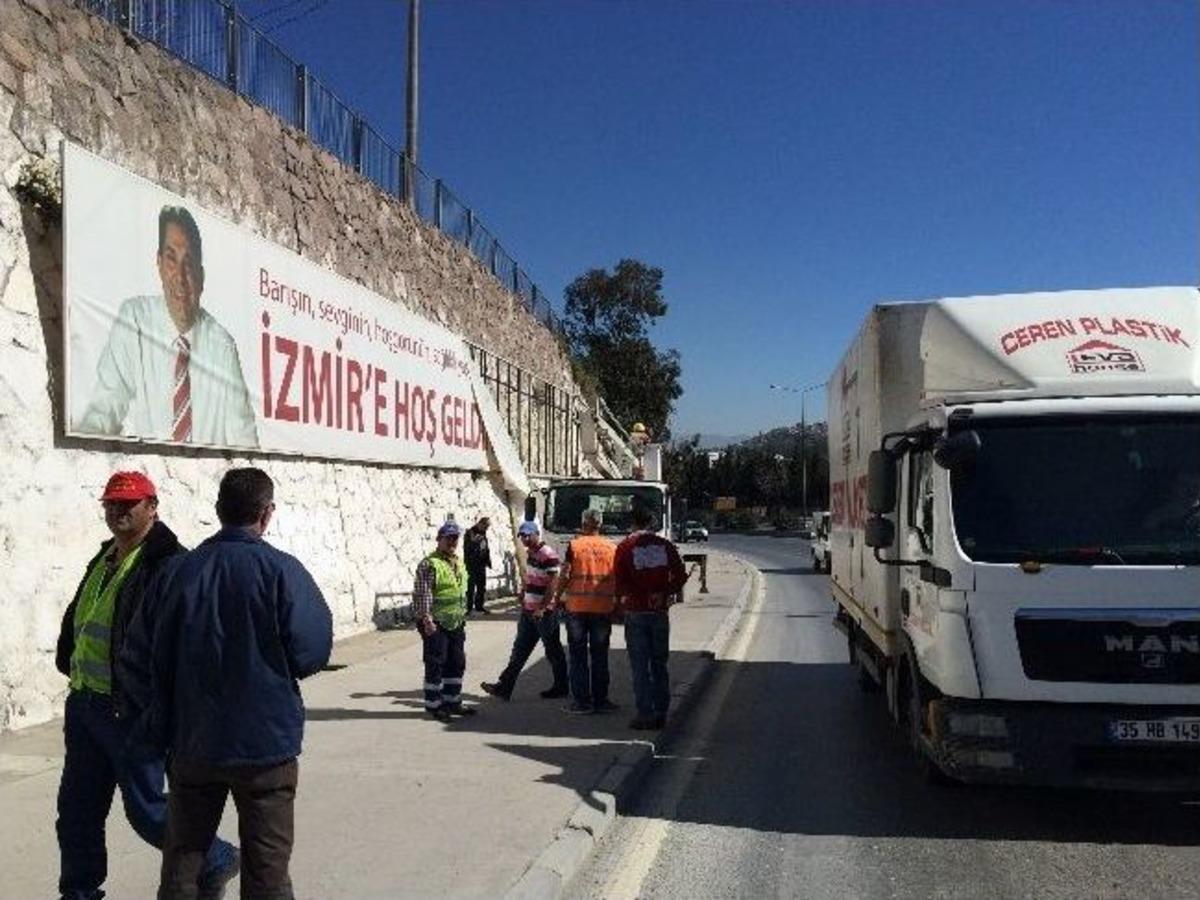 Dsp'li Tartan'ın Afişlerine B&uuml;y&uuml;kşehir'den Sans&uuml;r!