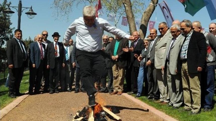 Akaydın: "d&uuml;nyanın D&ouml;rt Tarafında Akrabalarımız Var"