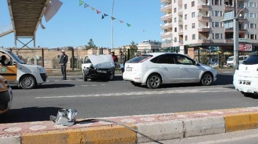 Diyarbakır'da Trafik Kazası: 1 Yaralı