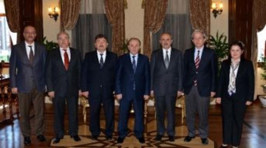 Vali &Ouml;zt&uuml;rk&rsquo;e Orman B&ouml;lge M&uuml;d&uuml;rl&uuml;ğ&uuml;nden Ziyaret