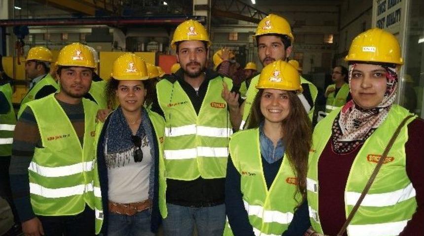 Tarım Makinaları B&ouml;l&uuml;m&uuml; Gen&ccedil; M&uuml;hendis Adayları Sahada