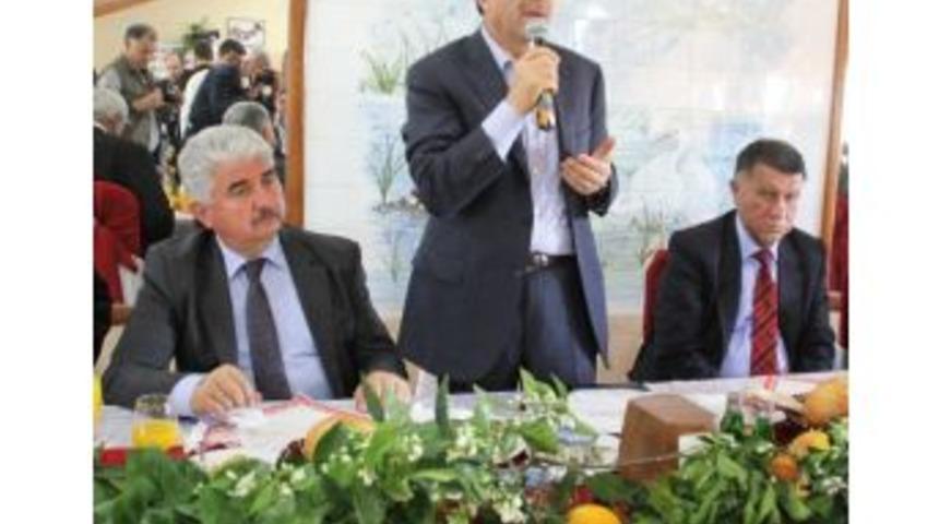 Bakan Eker: " Cumhuriyet Tarihinde İlk Defa Tarım Kanunu &Ccedil;ıkarıp İlke İmza Attık&rdquo;