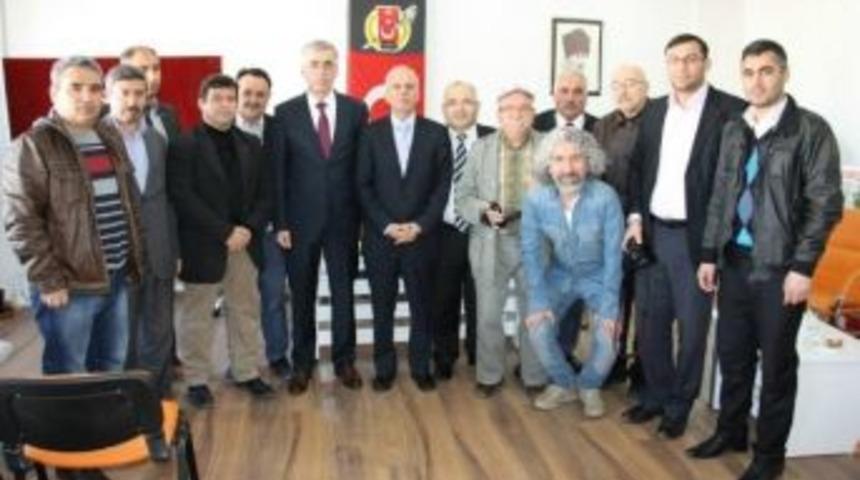 Vali Ataklı’dan Gazetecilere Ziyaret