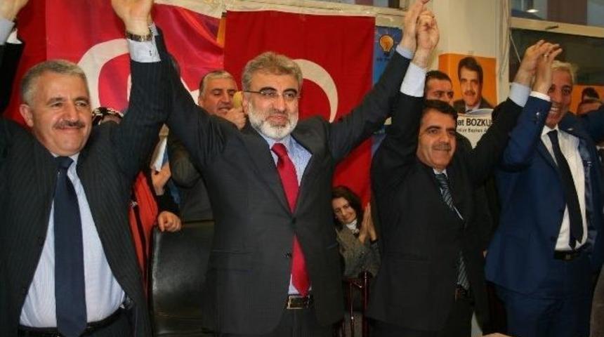 Enerji Ve Tabii Kaynaklar Bakanı Taner Yıldız,