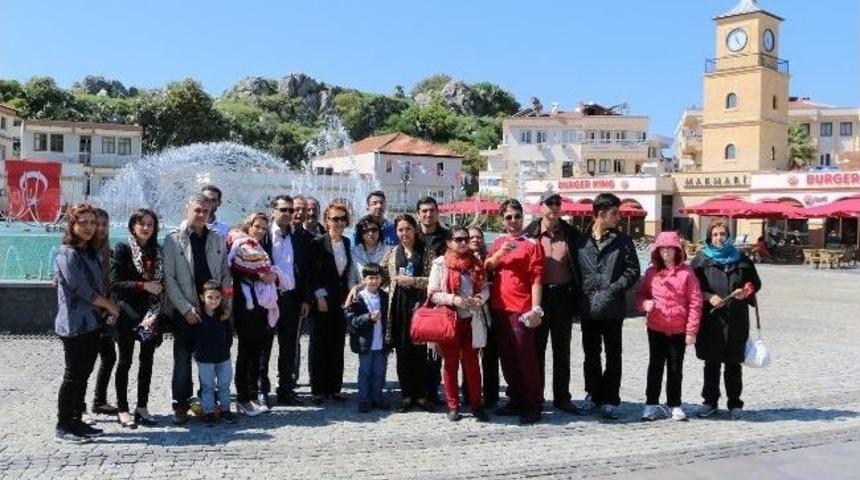 Marmaris&rsquo;e Sezonun İlk Turist Kafilesi İran&rsquo;dan Geldi