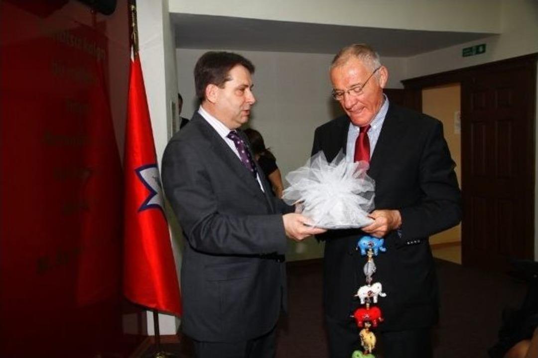 B&uuml;lent Buda Ustaya Saygı&rsquo;da