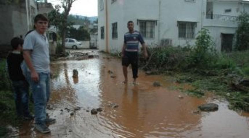 G&uuml;vercinlik&rsquo;te İ&ccedil;me Suyu Boru Hattı Kabusu Yeniden Hortladı