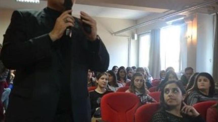 Kendini Keşfet Semineri