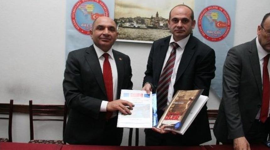 Tarhan, &ldquo;balkan T&uuml;rkleri Aydınlık Y&uuml;z&uuml;m&uuml;zd&uuml;r&rdquo;