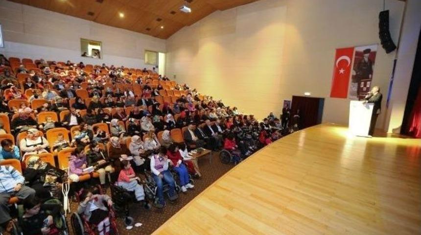 Engelli &Ouml;ğrencilere Tablet Bilgisayar