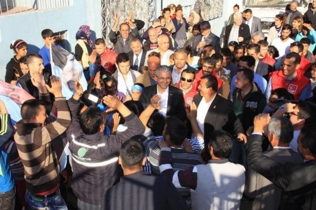 Romanlar Akpınar'ın Yanında