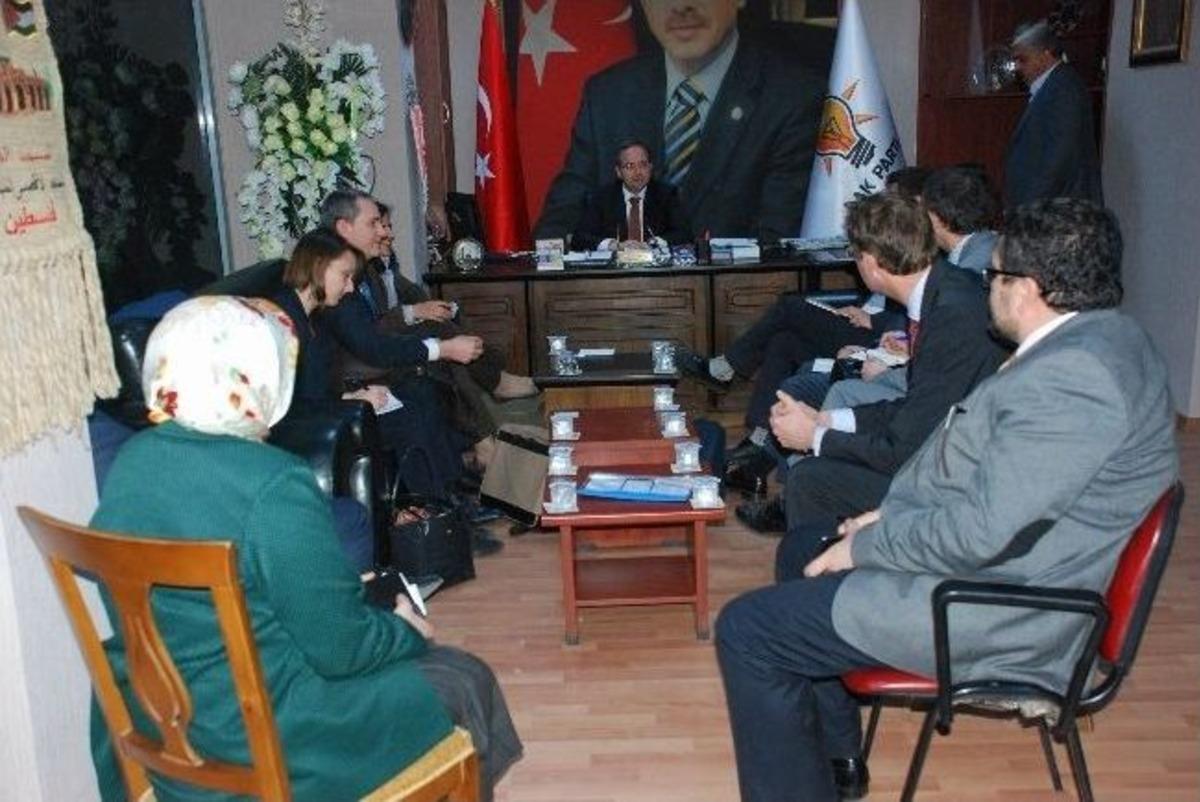 B&uuml;y&uuml;kel&ccedil;ilik Heyeti Ak Parti İl Başkanlığı&rsquo;nı Ziyaret Etti