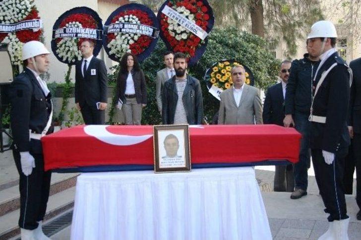 İzmir’de Şehit Polis İçin Tören Düzenlendi G1