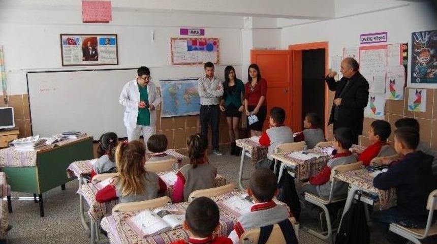 &Uuml;niversite &Ouml;ğrencilerinden &Ouml;rnek Proje