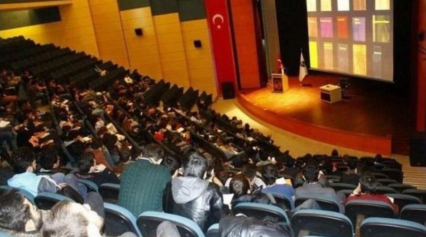 &lsquo;ahşap Malzemelerin İnşaat Sekt&ouml;r&uuml;nde Kullanımı&rsquo; Konulu Konferans Sa&uuml;&rsquo;de D&uuml;zenlendi