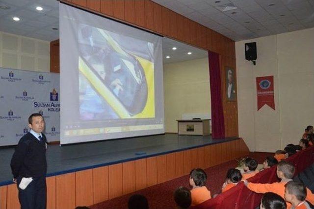 Sultan Alparslan Kolaji Öğrencilerine Trafik Eğitim Semineri Verildi