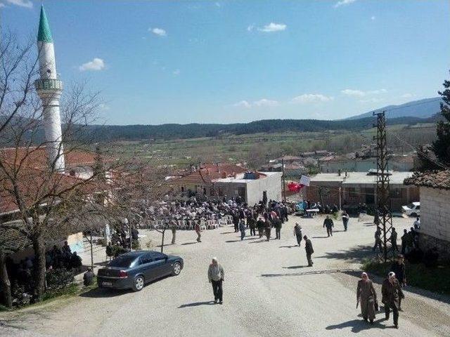 Yenice’de Şehitler İçin Köy Hayrı Düzenlendi