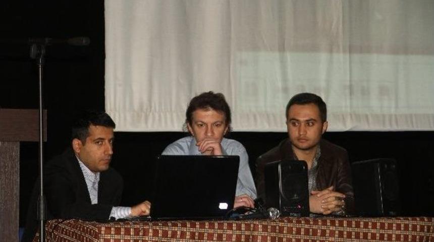 Varto Da Yerel Se&ccedil;imde G&ouml;rev Alan Sandık Başkanlarına Seminer