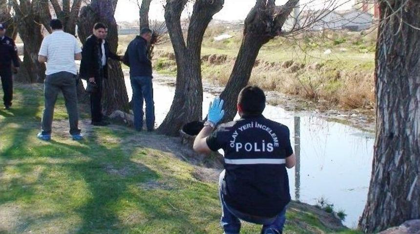 Balık Tutmak İsterken &Ouml;ld&uuml;