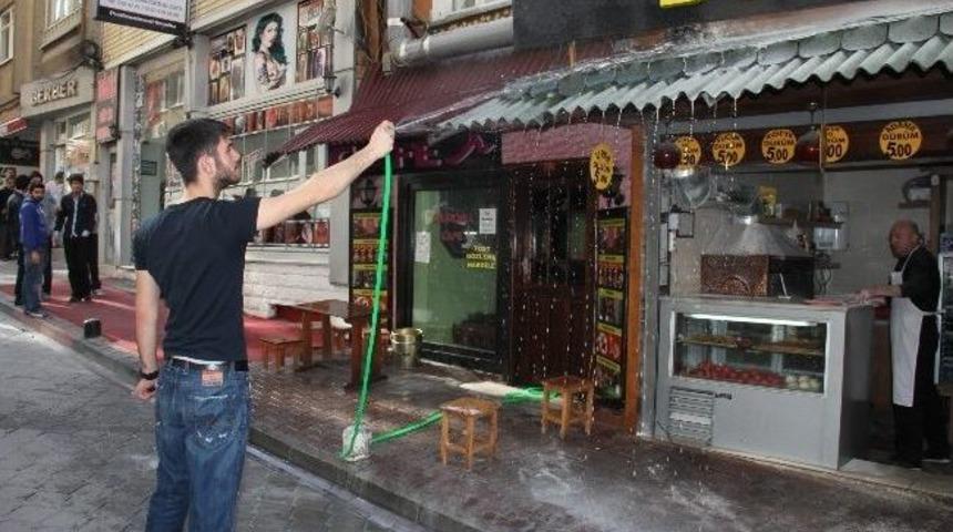 Tutuşan Kebap Bacayı Yaktı