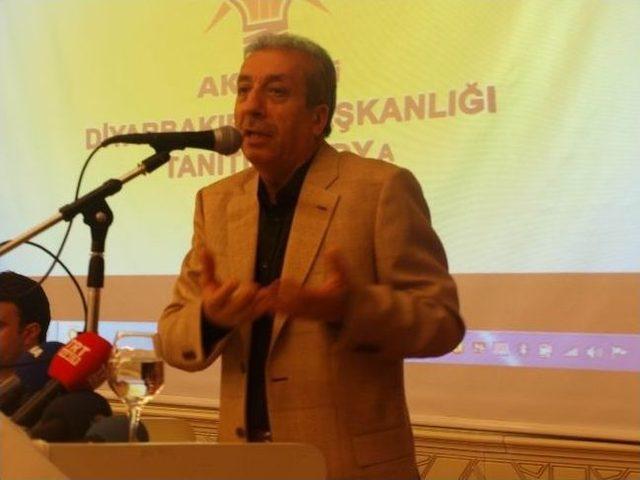 Bakan Eker Diyarbakır’da