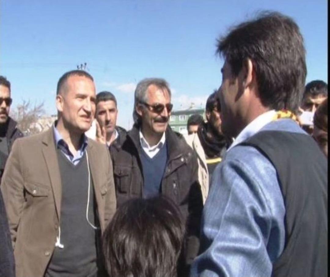 Van Belediye Başkanı Bekir Kaya Emniyet Mensuplarının Nevruz&rsquo;unu Kutladı