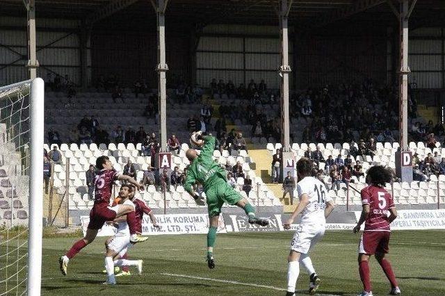 Nazilli Belediyespor, Balıkesir'den Eli Boş Döndü