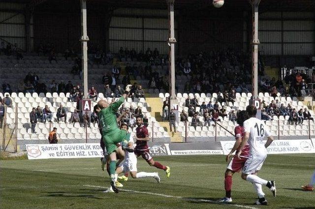 Nazilli Belediyespor, Balıkesir'den Eli Boş Döndü