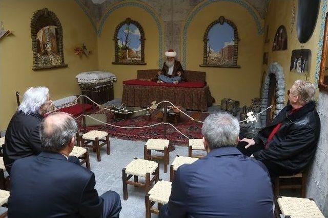 Uğur Dündar, Yılmaz Özdil Ve Müjdat Gezen Eskişehir’e Hayran Kaldı