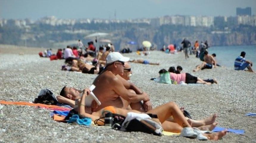 Erkekler Seyahatte Daha Savurgan