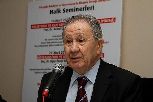 Karşıyaka’da Sağlık Seminerleri Sürüyor